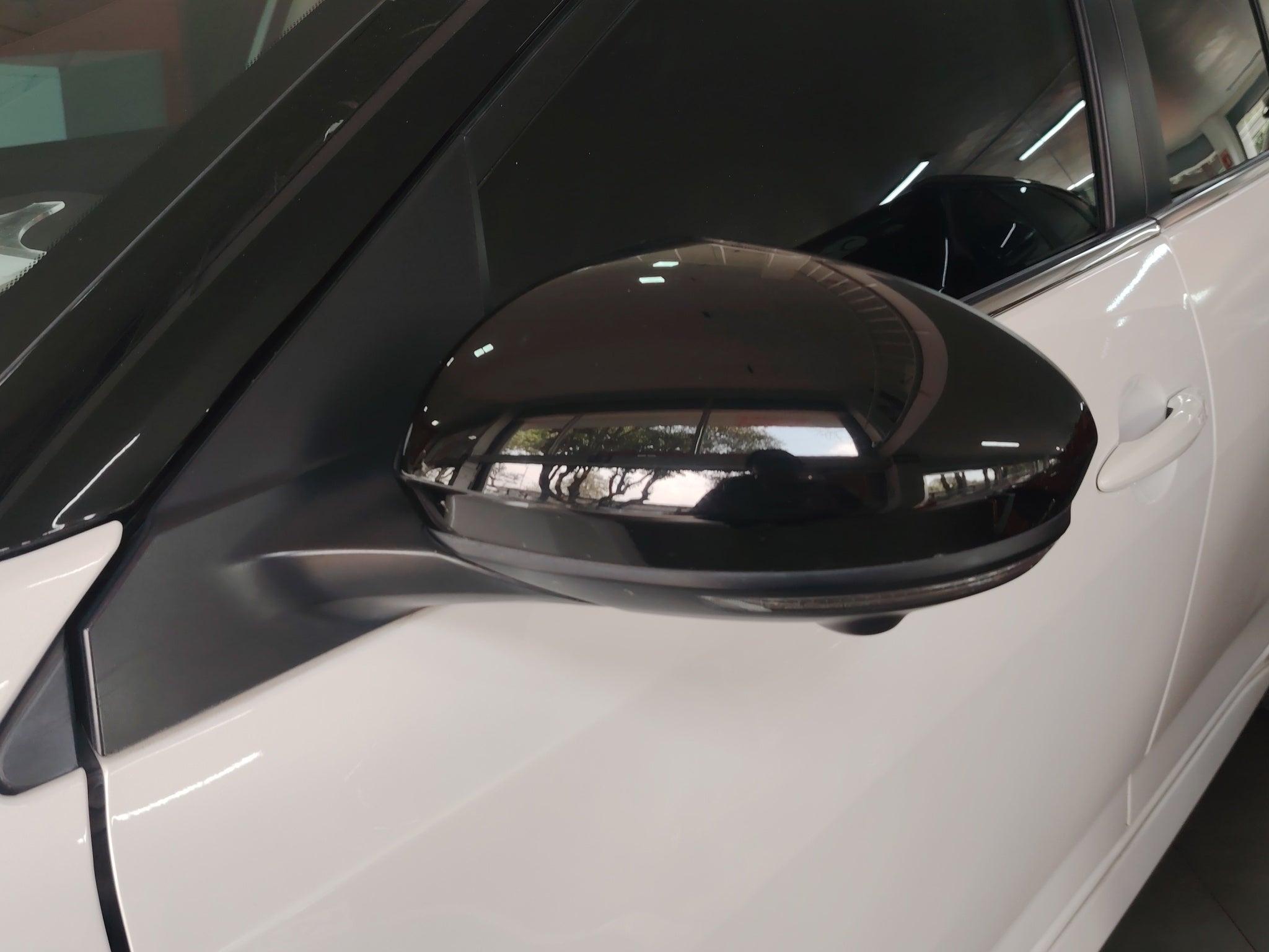 2024 Nissan Sentra 2.0 SR Bi-Tono At