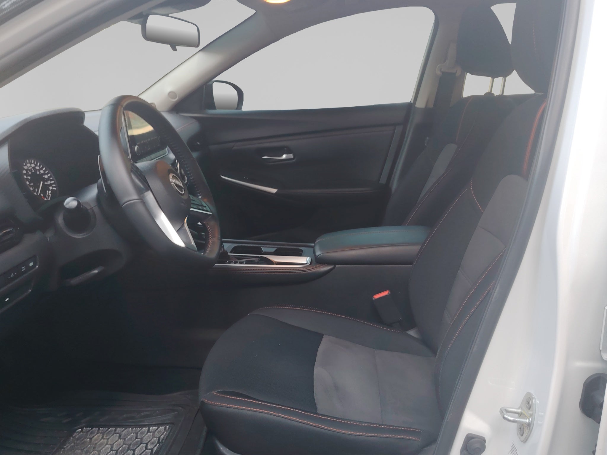 2024 Nissan Sentra 2.0 SR Bi-Tono At