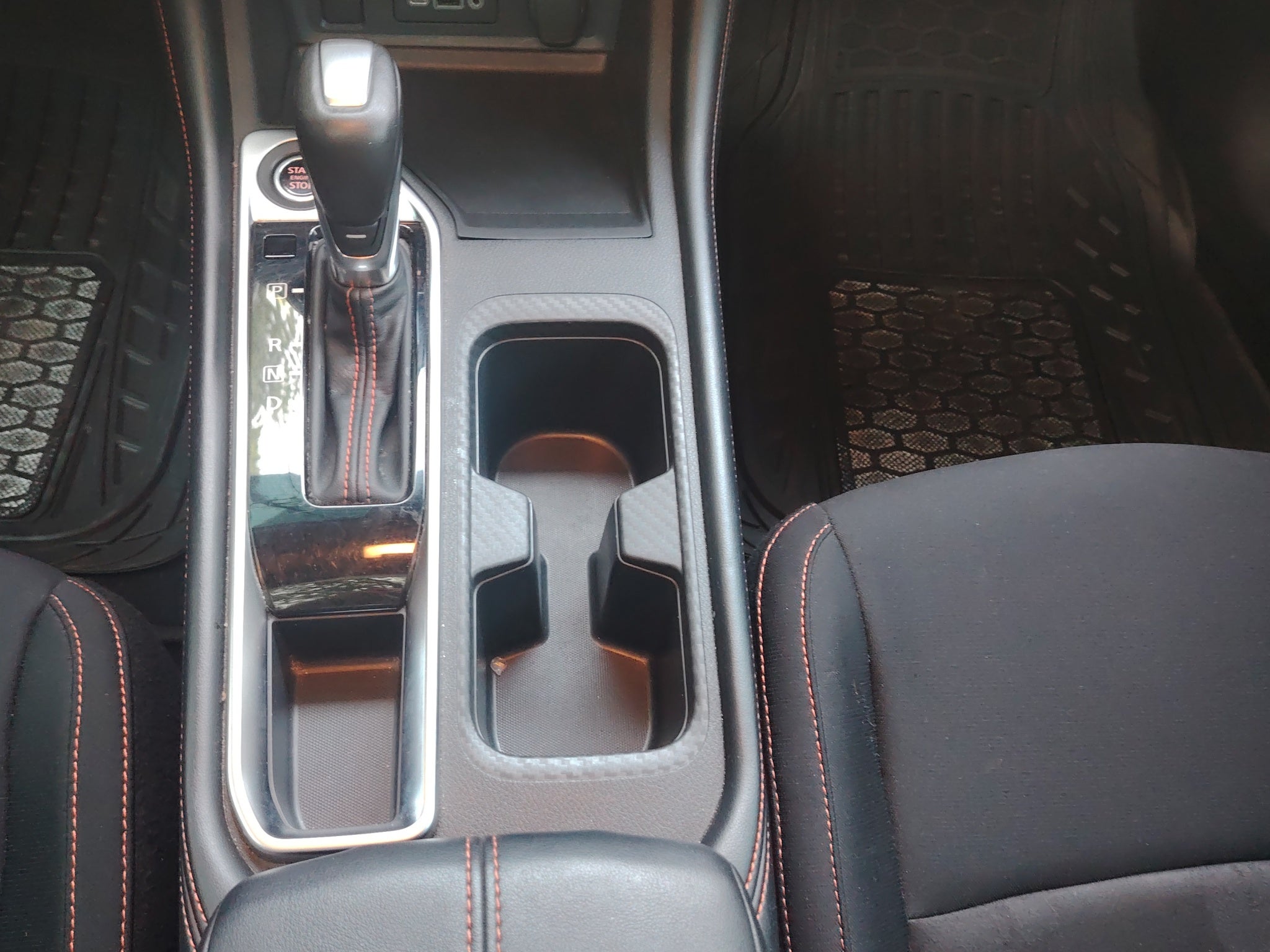 2024 Nissan Sentra 2.0 SR Bi-Tono At