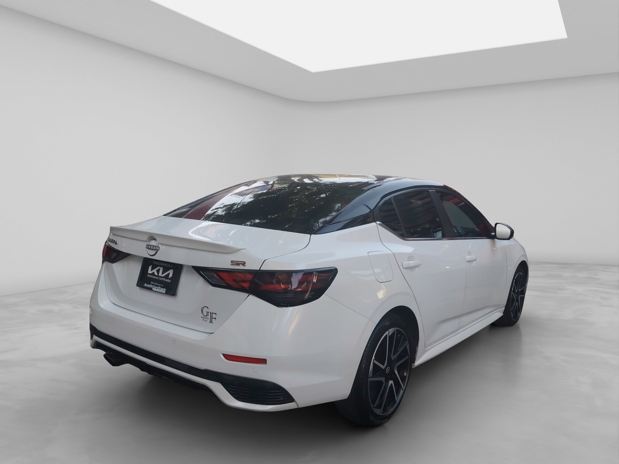 2024 Nissan Sentra 2.0 SR Bi-Tono At