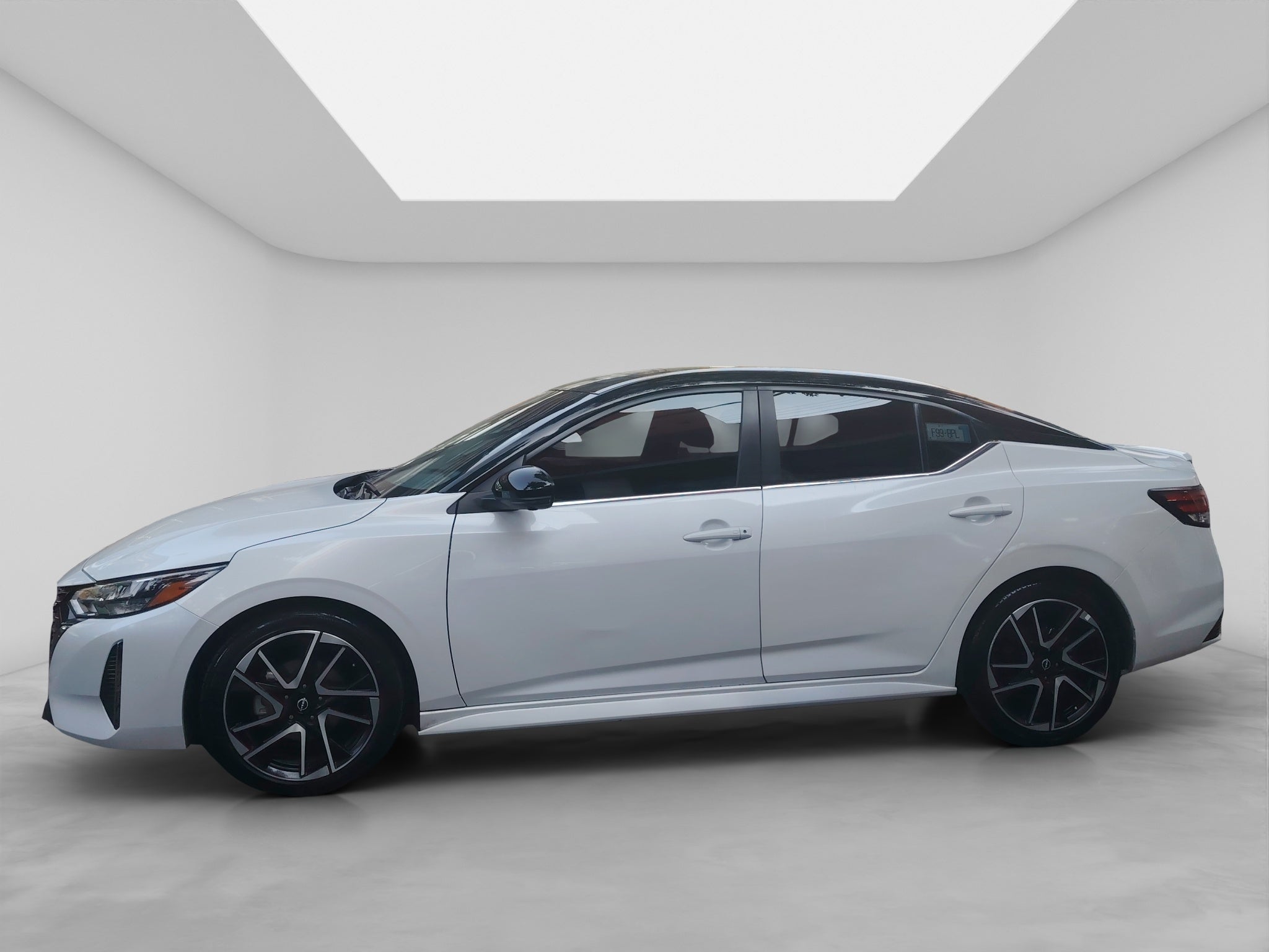 2024 Nissan Sentra 2.0 SR Bi-Tono At