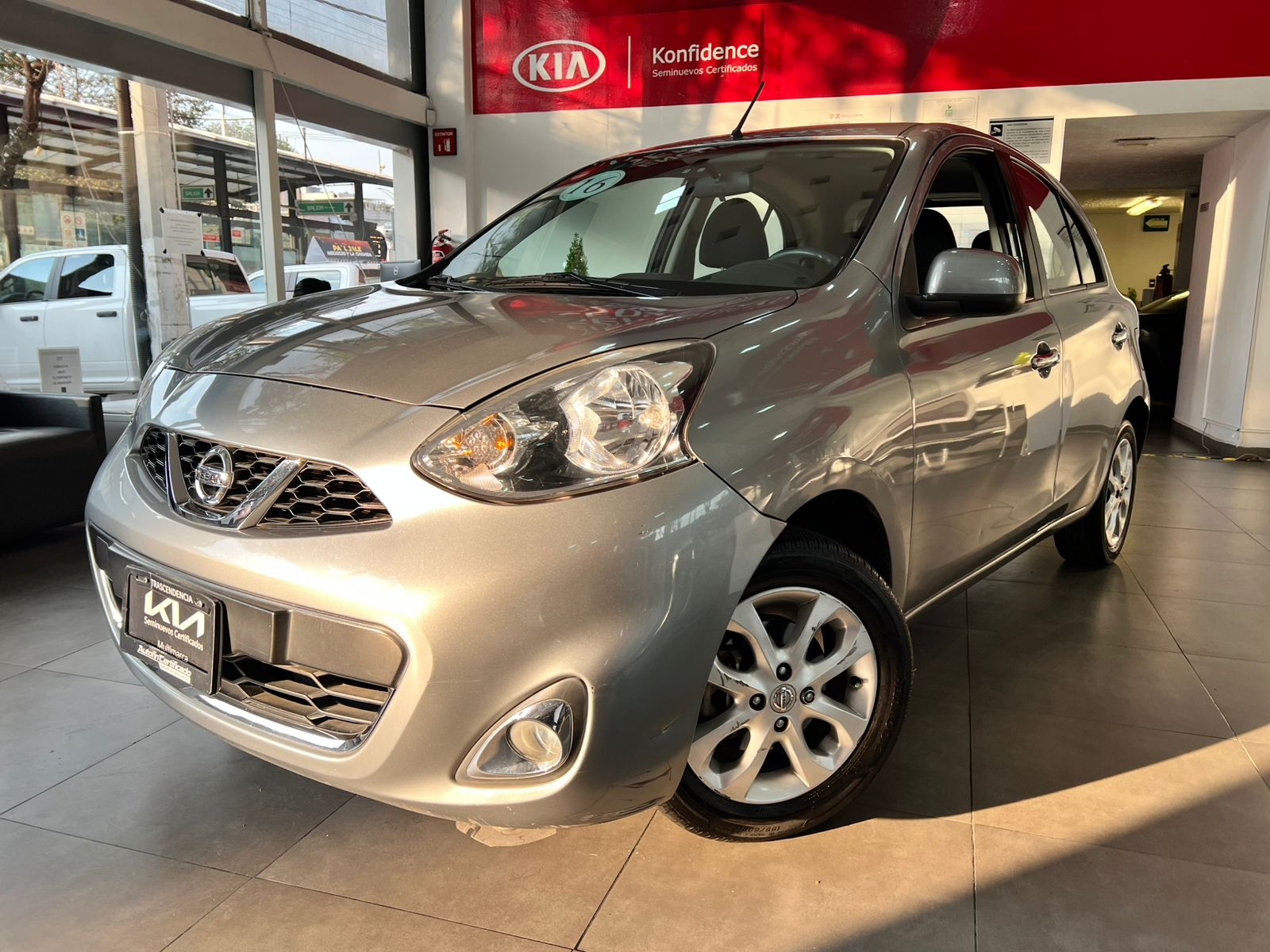 2016 Nissan March 1.6 Advance Mt