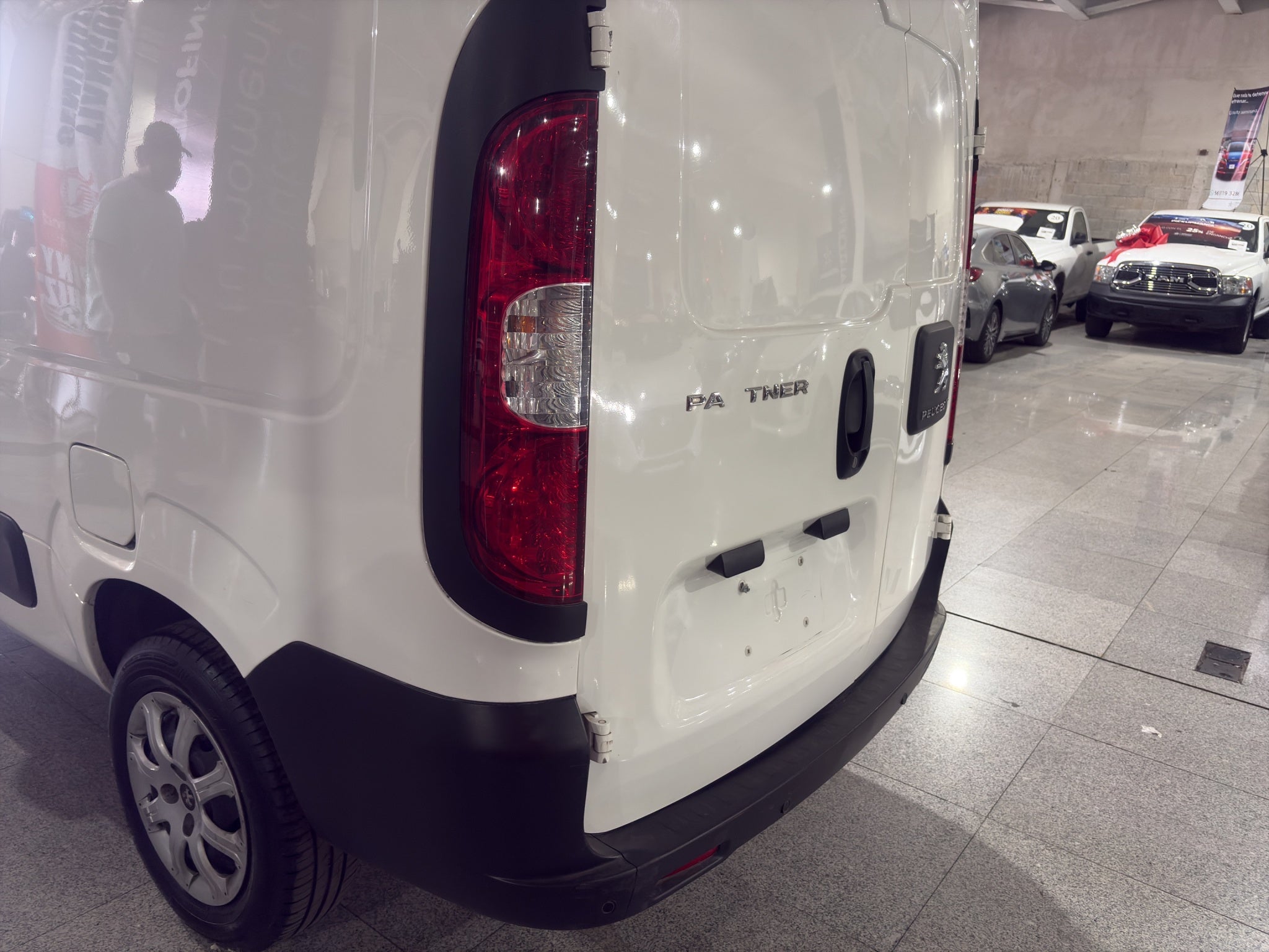 2025 Peugeot Partner 1.2 Rapid Mt