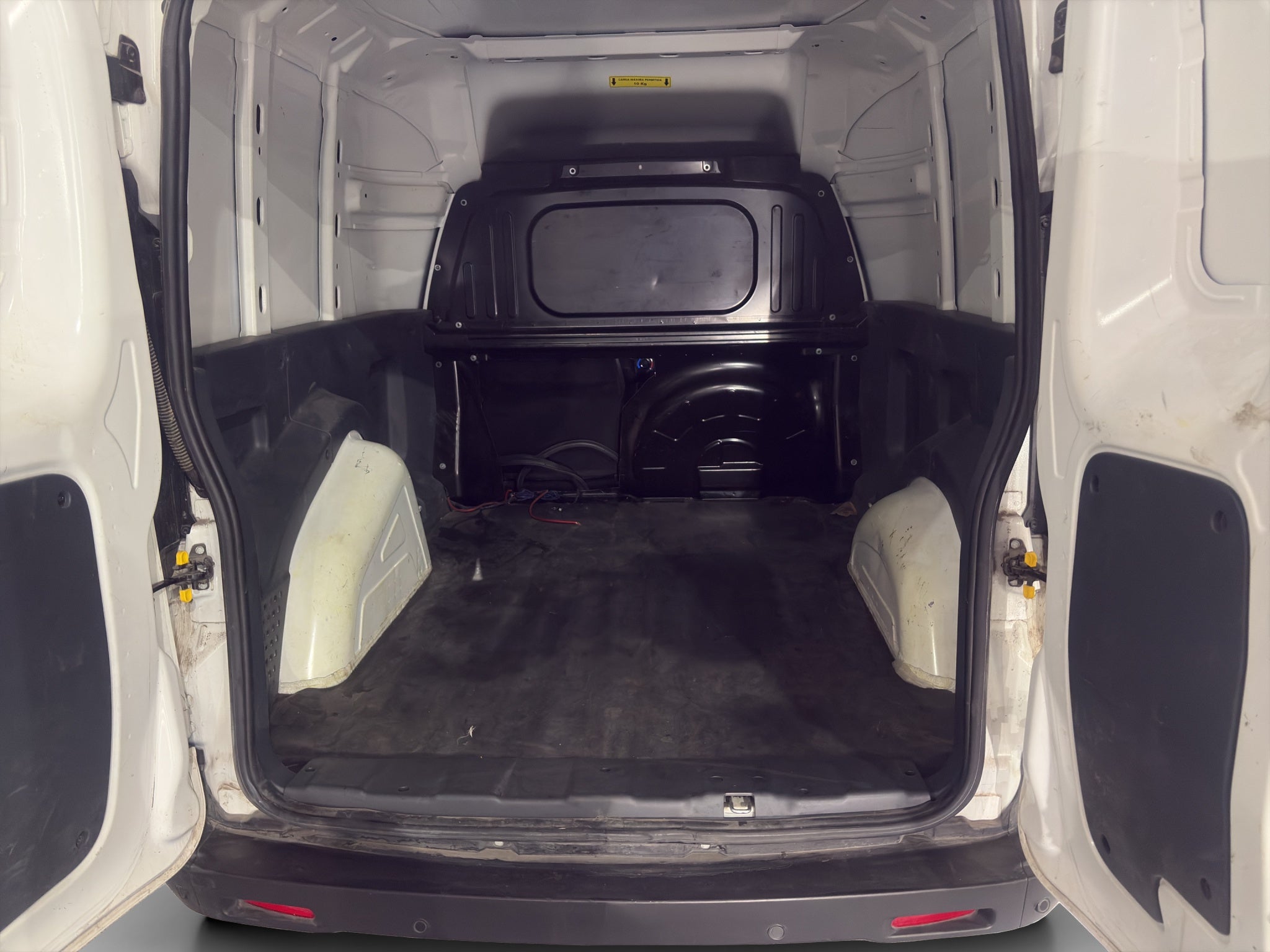 2025 Peugeot Partner 1.2 Rapid Mt