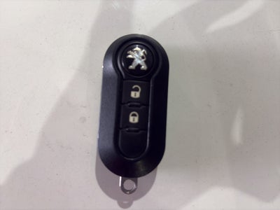 2025 Peugeot Partner 1.2 Rapid Mt