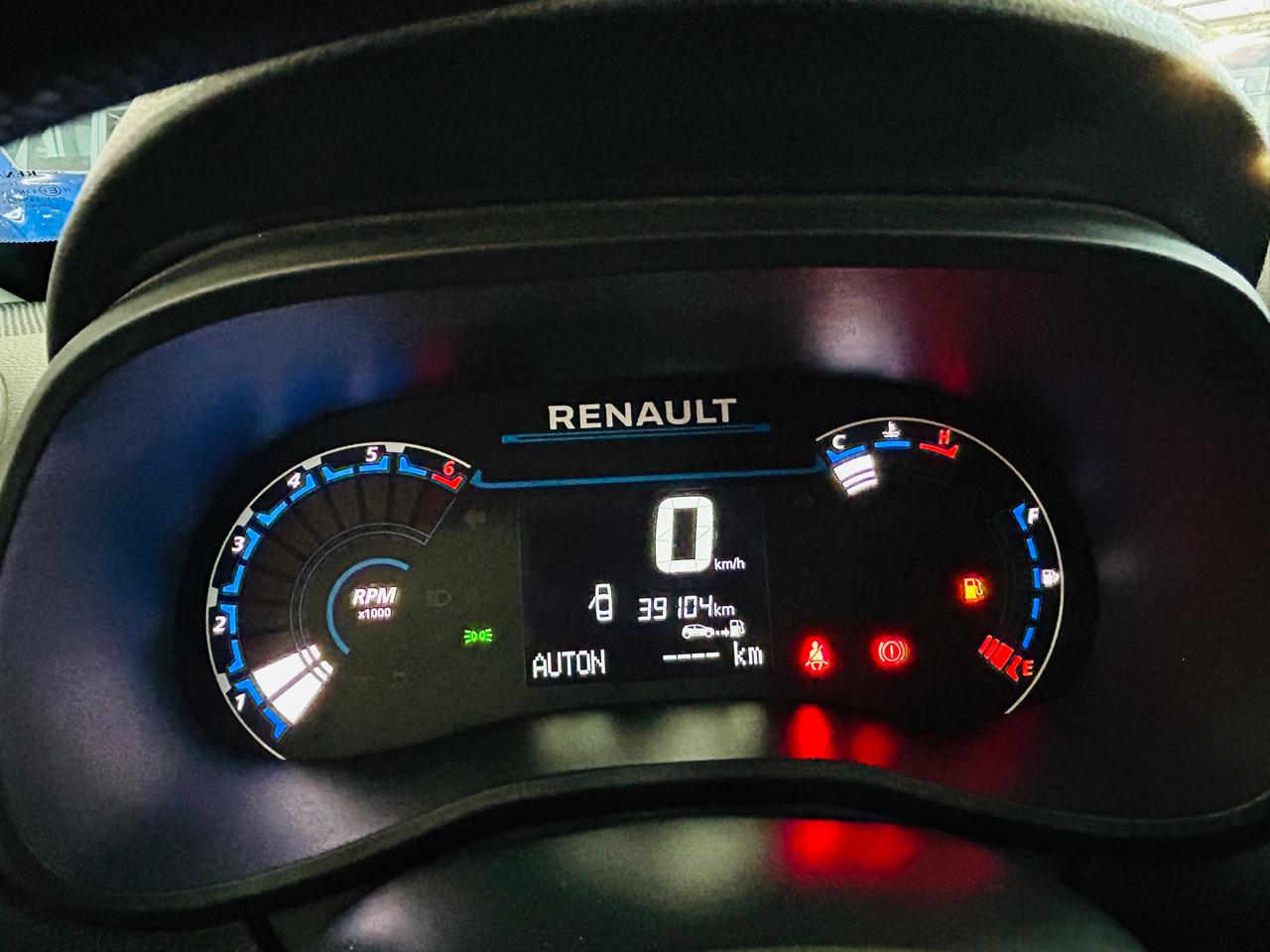 2024 Renault Kwid 1.0 Outsider Mt