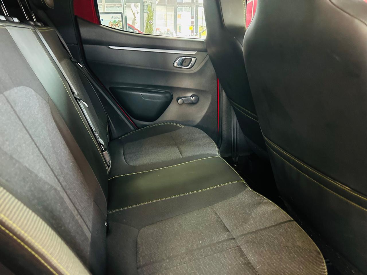 2024 Renault Kwid 1.0 Outsider Mt