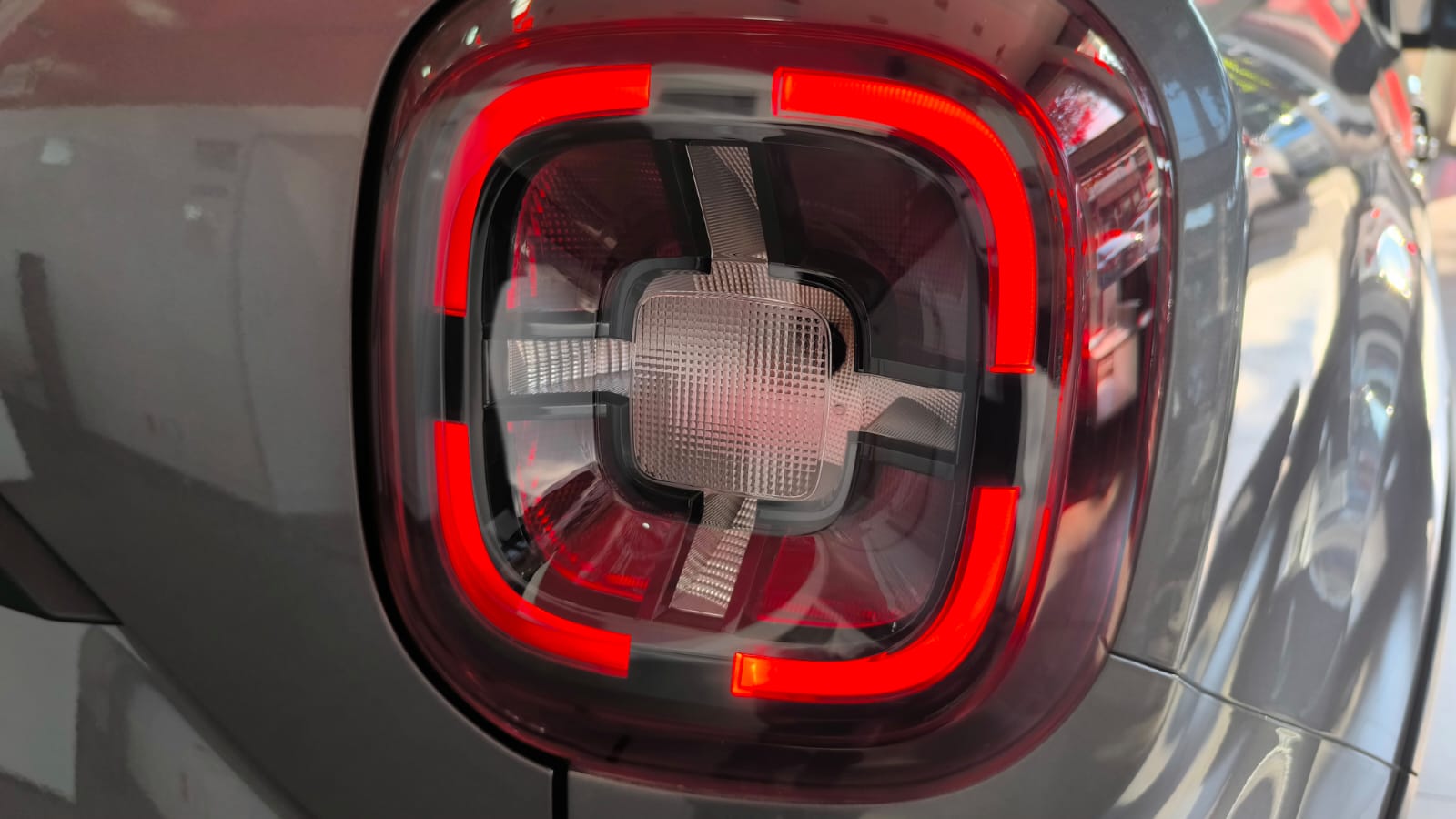 2024 Renault Duster 1.3 Iconic At