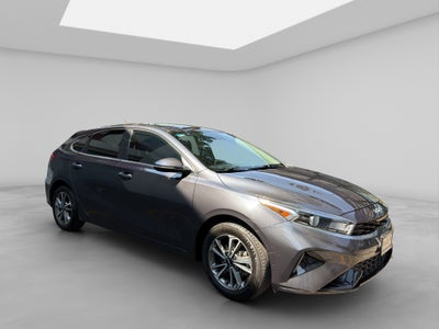 2022 Kia Forte 2.0 LX Mt