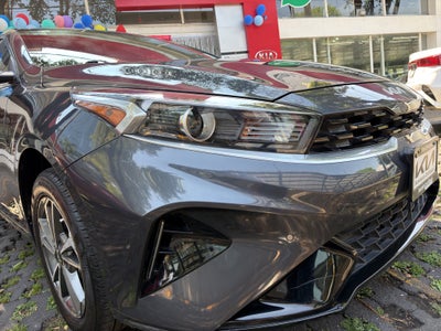 2022 Kia Forte 2.0 LX Mt