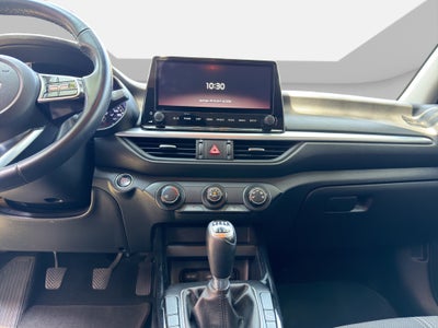 2022 Kia Forte 2.0 LX Mt