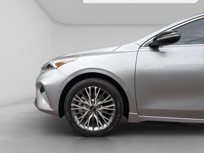 2022 Kia Forte 1.6 GT Hb At