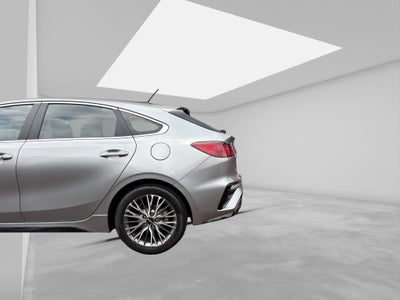 2022 Kia Forte 1.6 GT Hb At