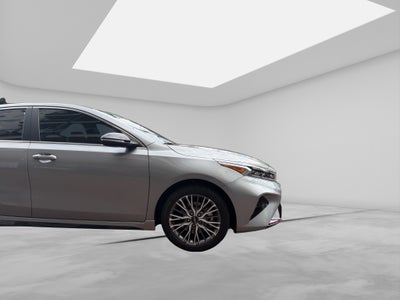 2022 Kia Forte 1.6 GT Hb At