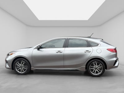 2022 Kia Forte 1.6 GT Hb At