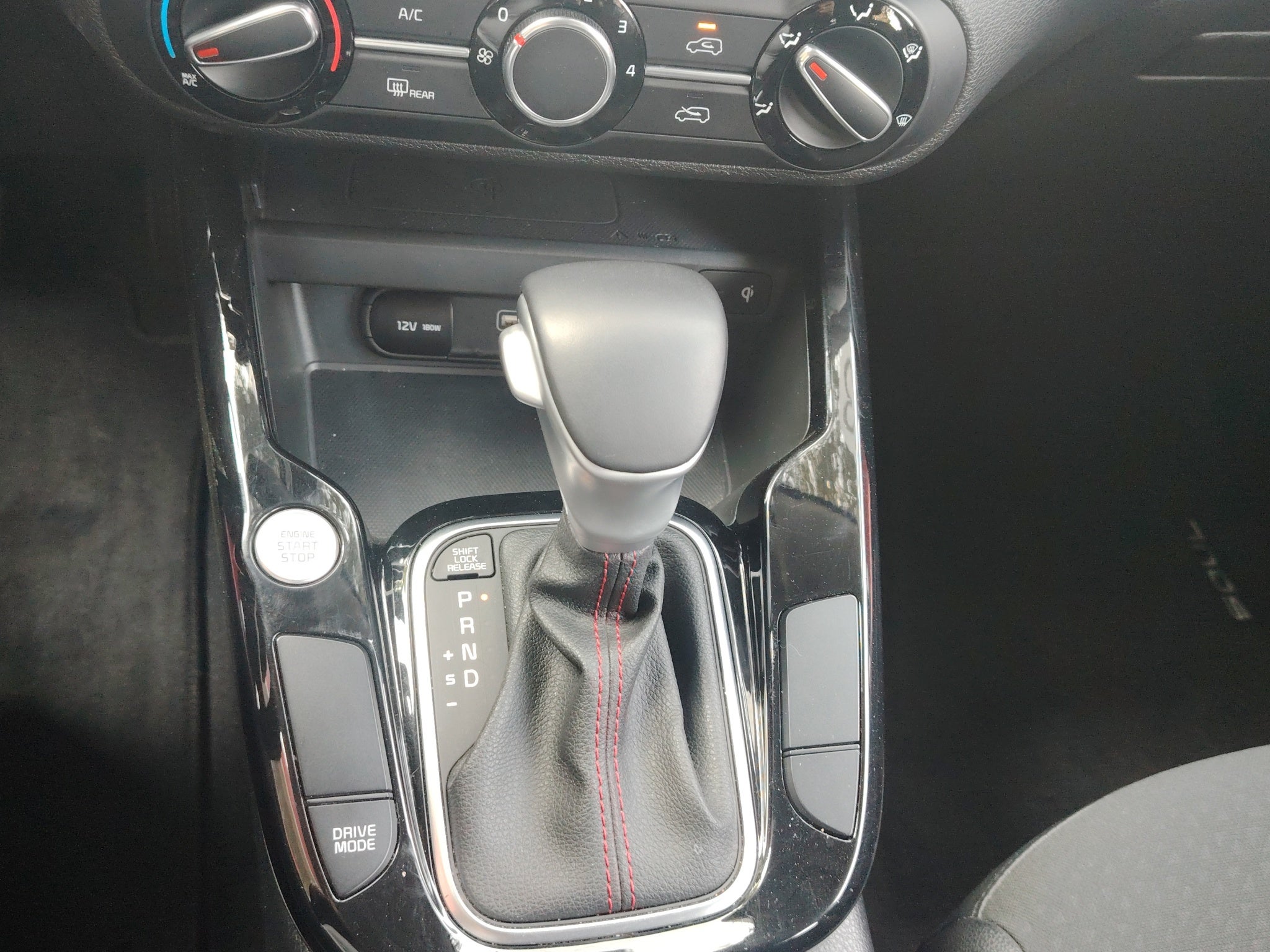 2023 Kia Soul 2.0 GT Line At