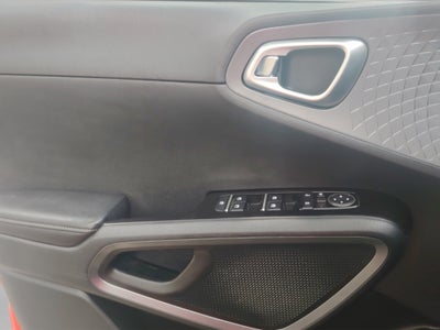 2022 Kia Soul 2.0 EX At