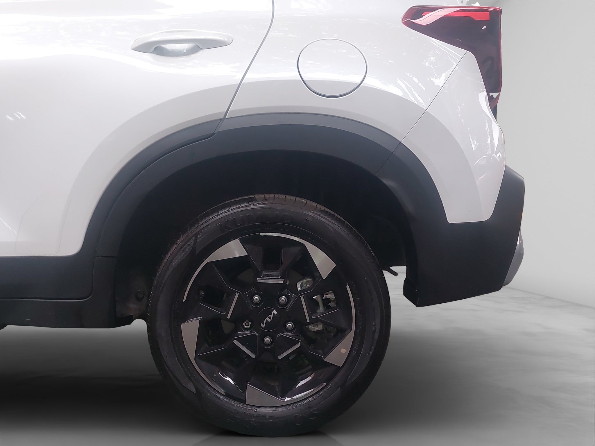 2026 Kia Sonet 1.5 Ex At