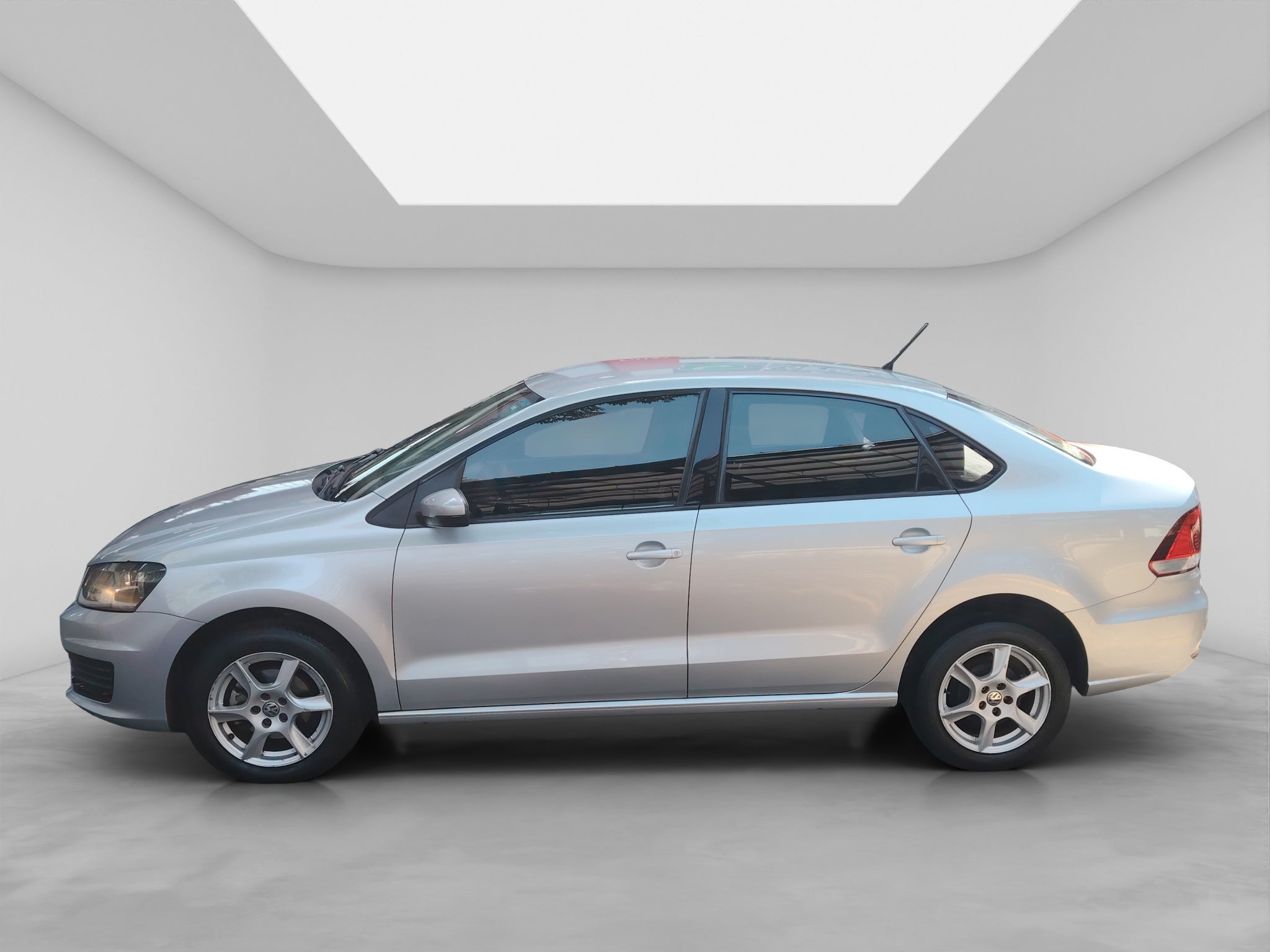 2016 Volkswagen Vento 1.6 Startline At