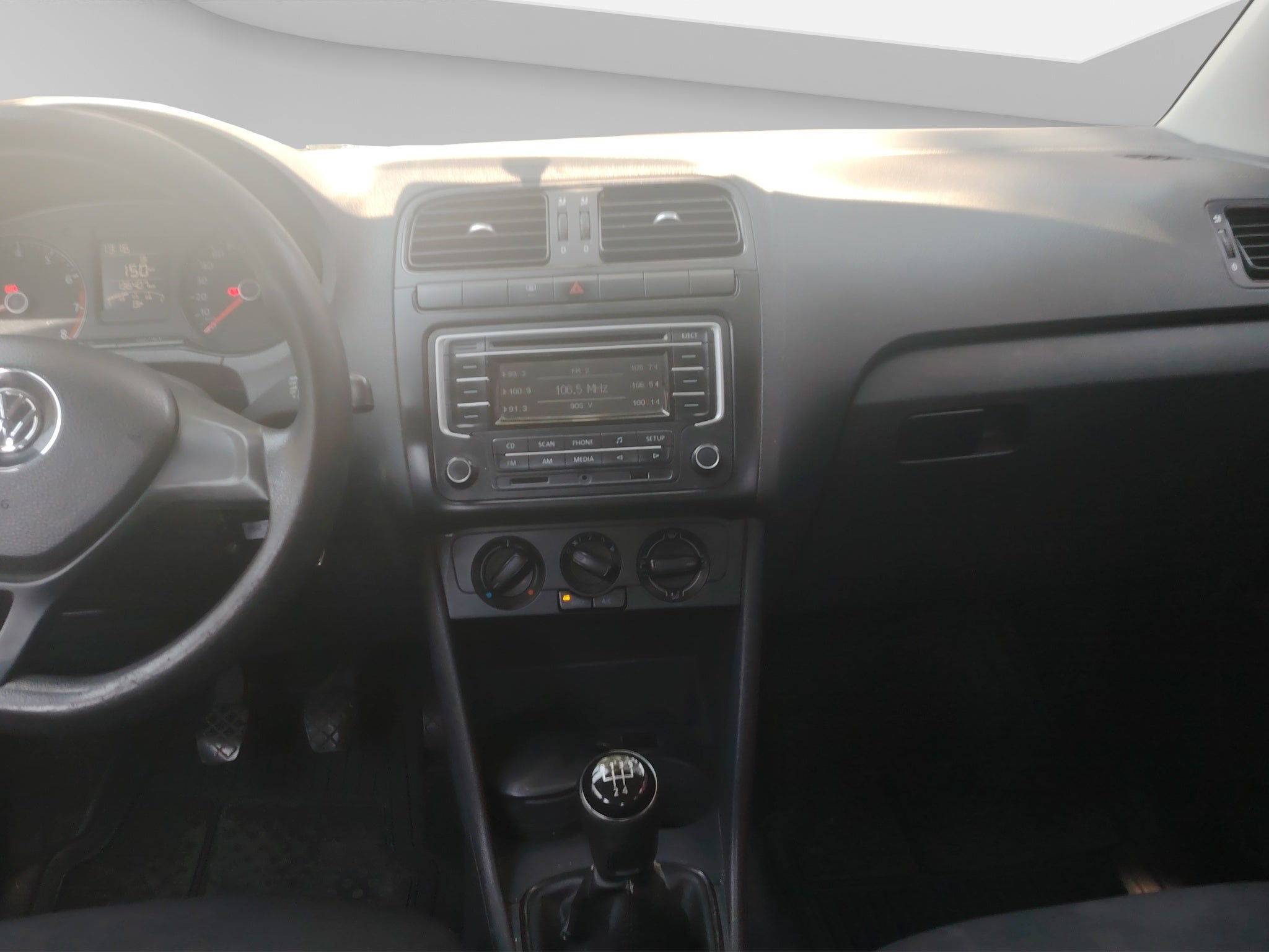 2016 Volkswagen Vento 1.6 Comfortline Mt