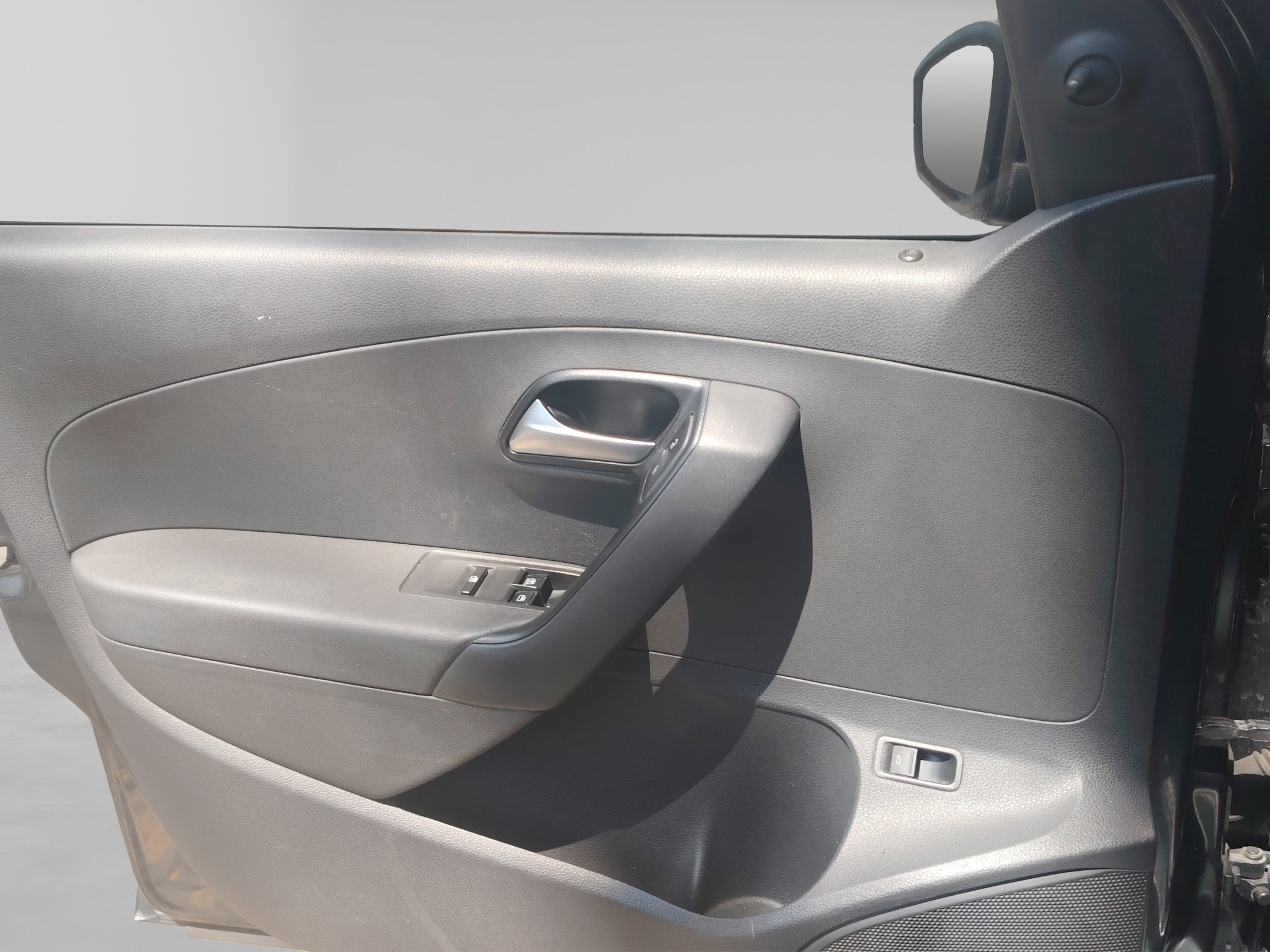 2016 Volkswagen Vento 1.6 Comfortline Mt