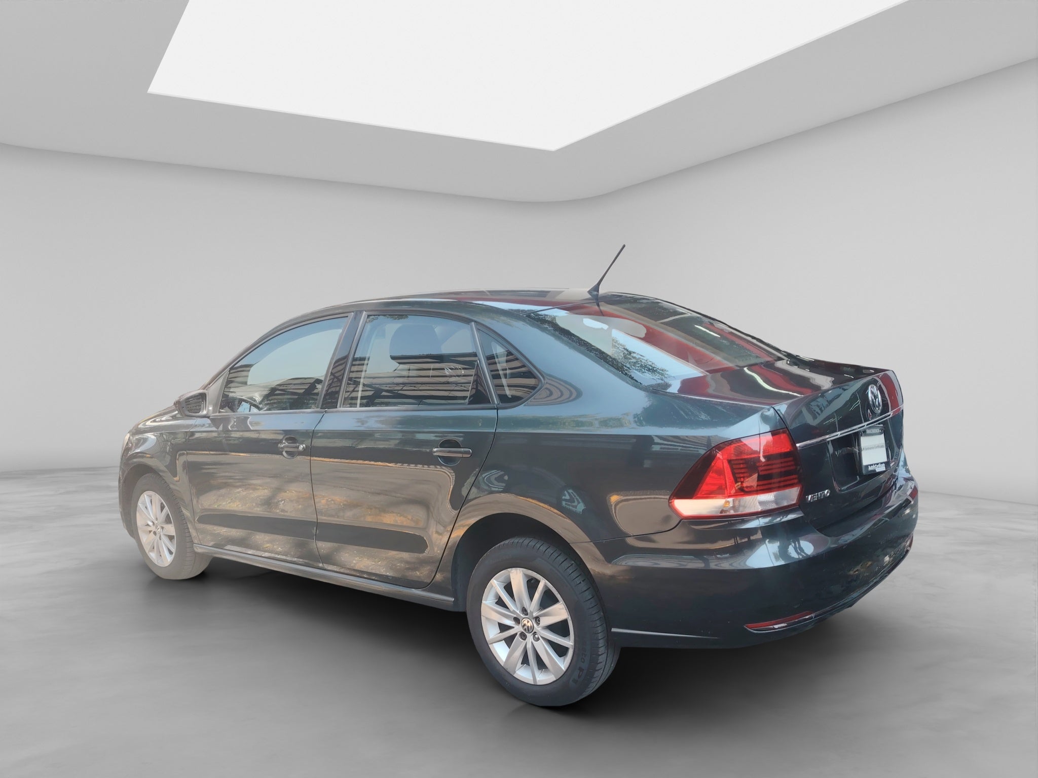 2016 Volkswagen Vento 1.6 Comfortline Mt