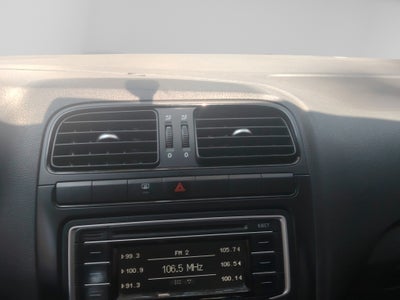 2016 Volkswagen Vento 1.6 Comfortline Mt