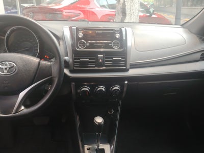 2017 Toyota Yaris 1.5 Core Cvt Sedan At