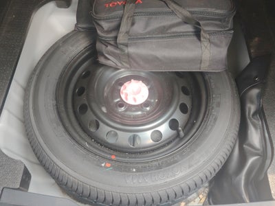 2017 Toyota Yaris 1.5 Core Cvt Sedan At