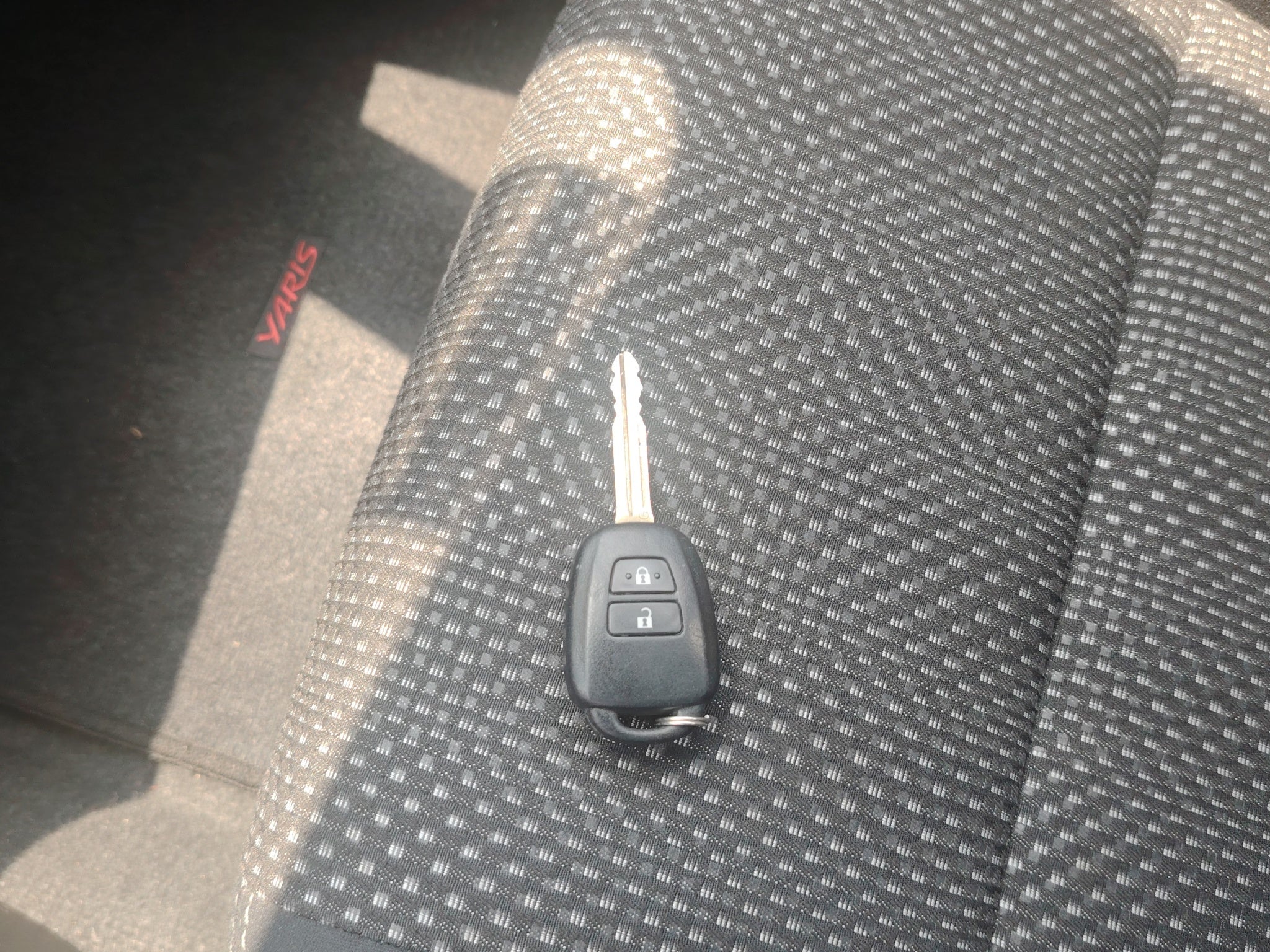 2017 Toyota Yaris 1.5 Core Cvt Sedan At