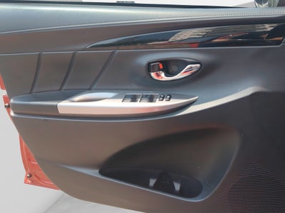 2017 Toyota Yaris 1.5 S Hb Mt