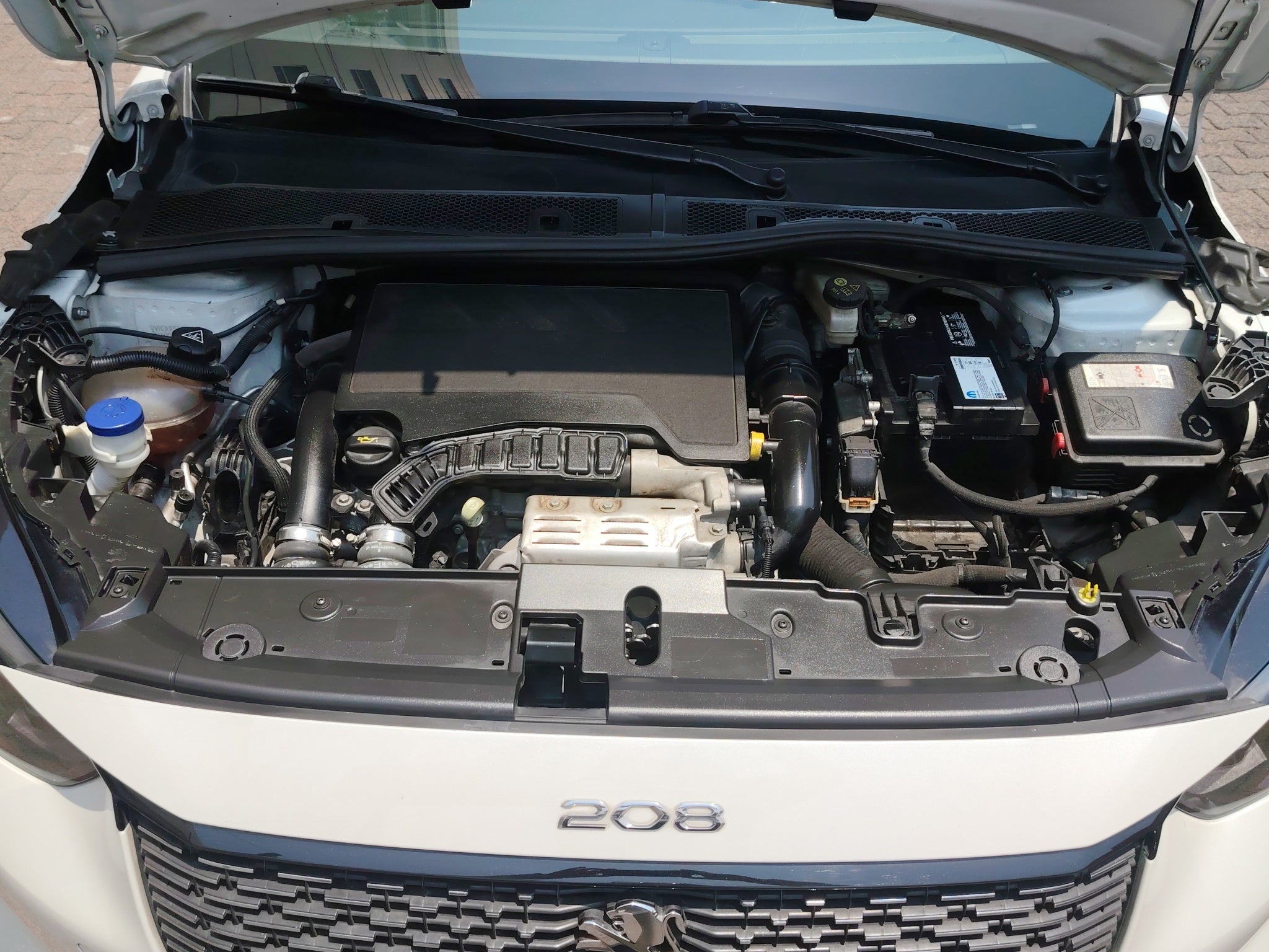 2022 Peugeot 208 5p GT Puretech L3/1.2 Aut