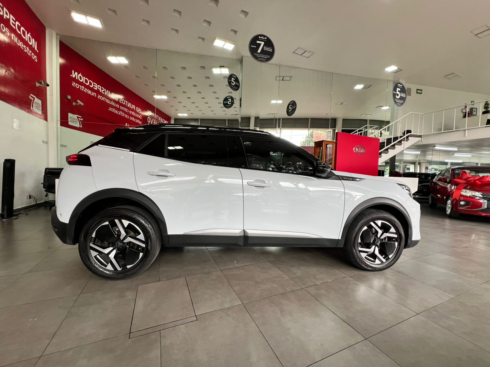 2025 Peugeot 2008 1.2 Gt At