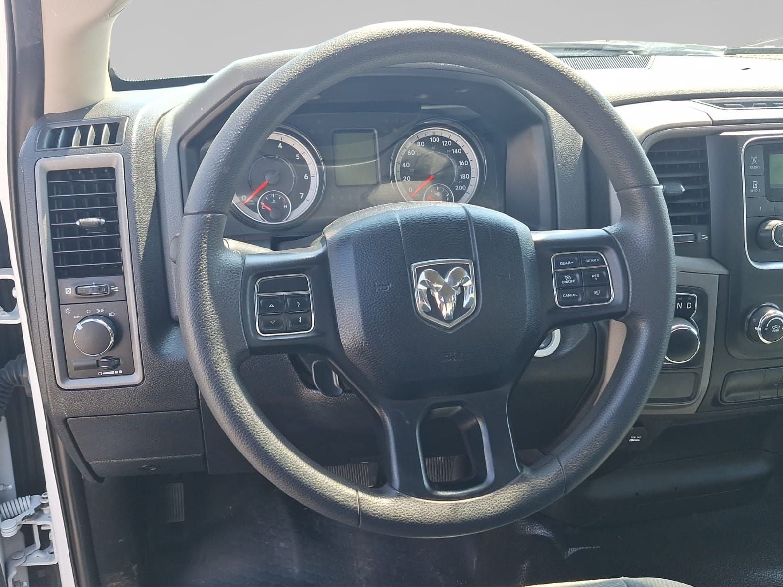 2020 RAM 1500 3.6 V6 ST Cab Regular 4x2 At