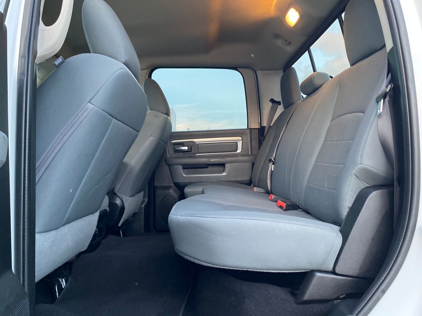 2020 RAM 1500 3.6 V6 Crew Cab SLT At