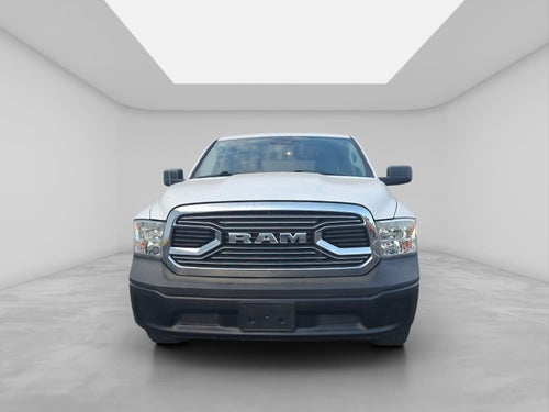 2022 RAM 1500 SLT Trabajo Crew Cab