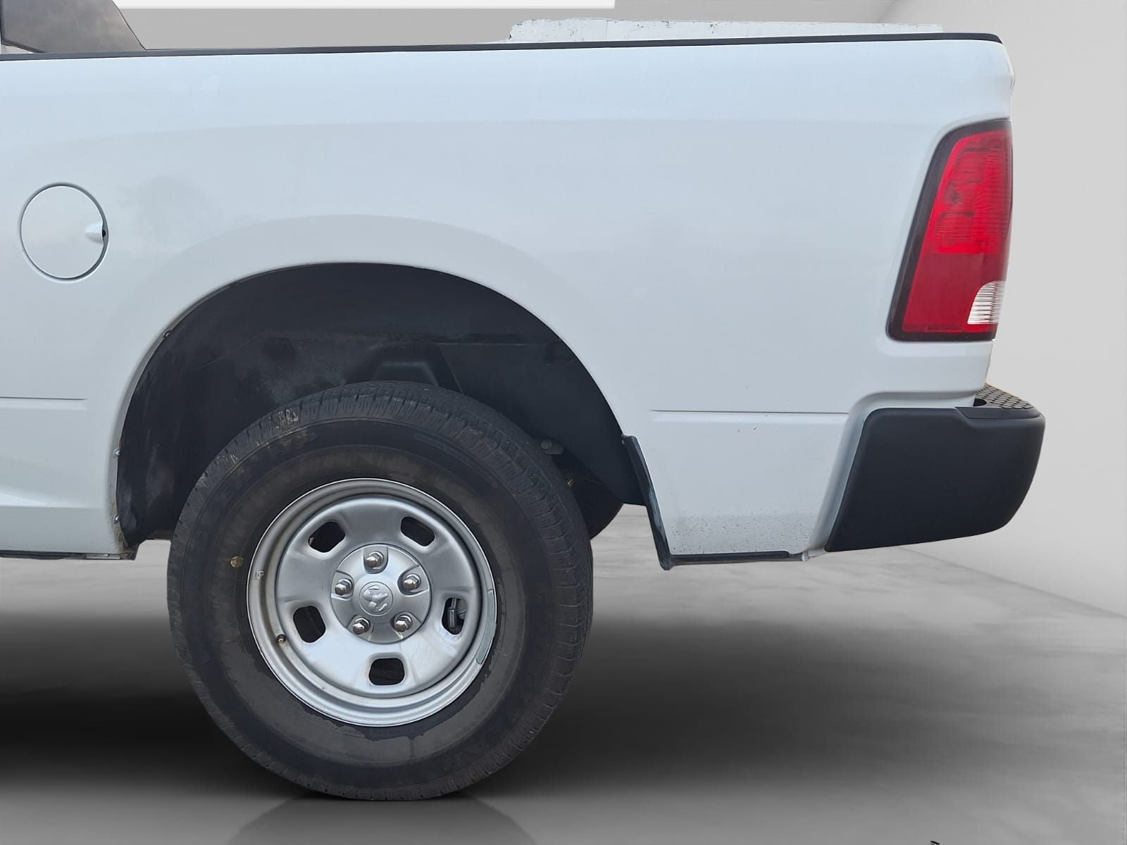 2022 RAM 1500 SLT Trabajo Crew Cab