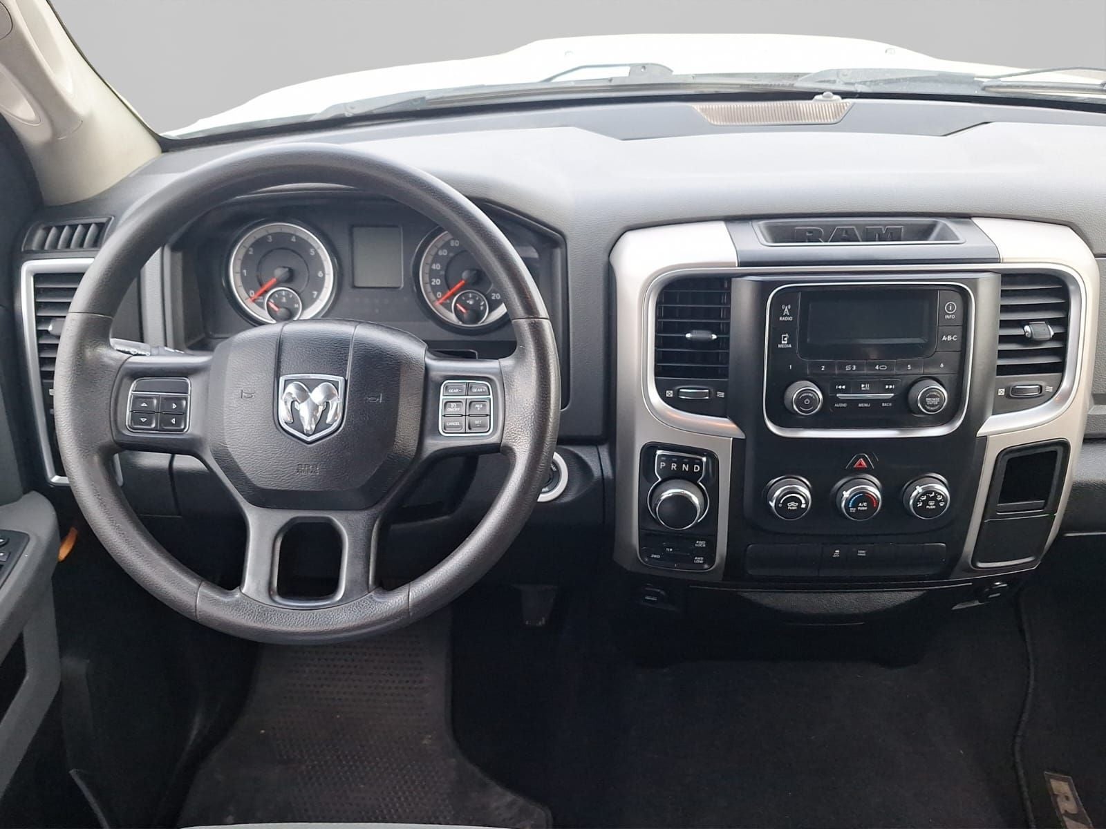 2020 RAM 1500 3.6 V6 ST Cab Regular 4x4 At