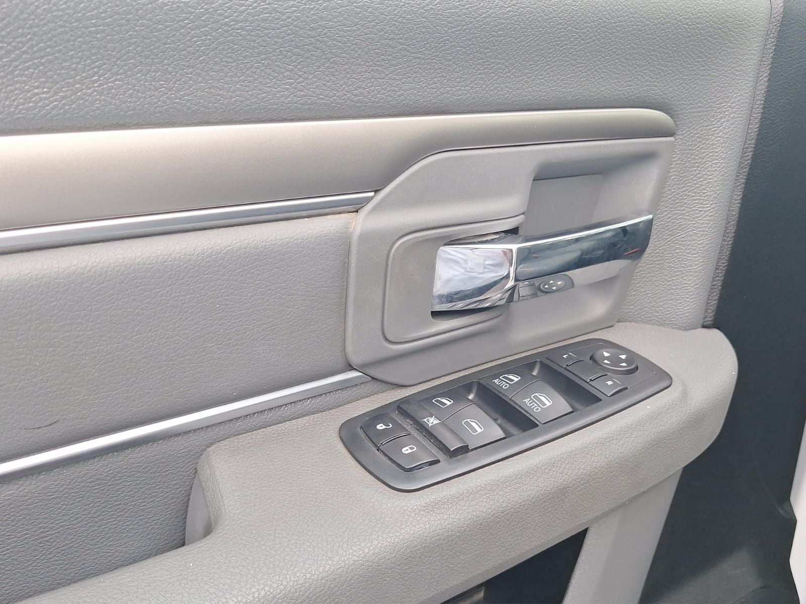 2020 RAM 1500 3.6 V6 ST Cab Regular 4x4 At