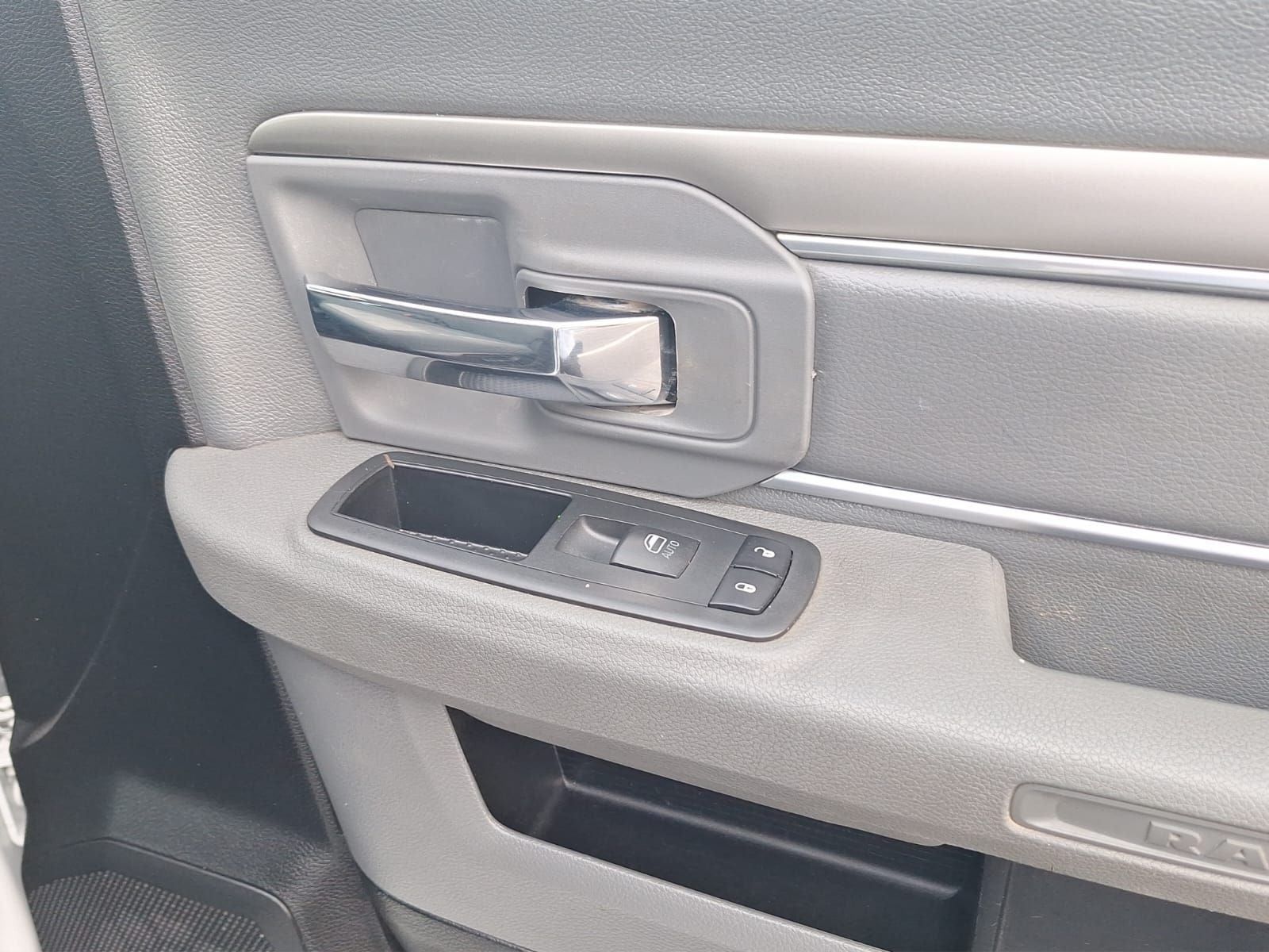 2020 RAM 1500 3.6 V6 ST Cab Regular 4x4 At