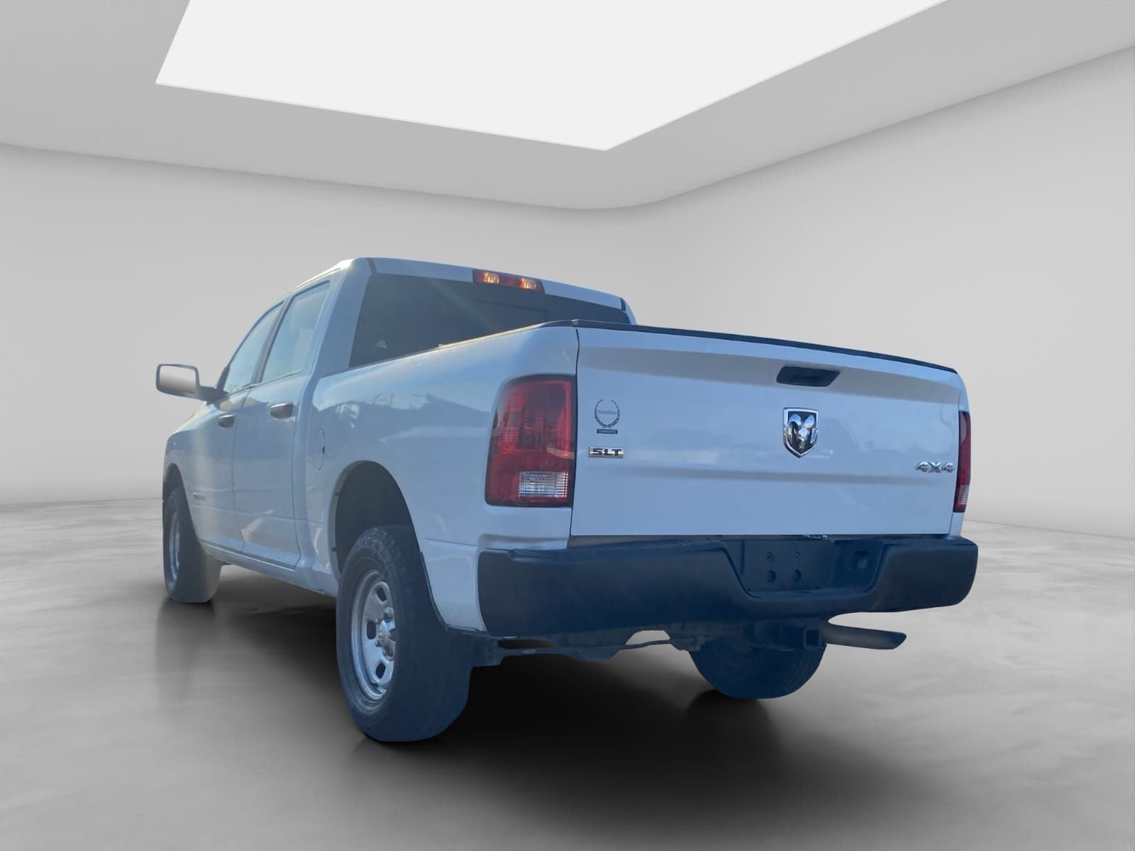 2020 RAM 1500 3.6 V6 Crew Cab SLT At