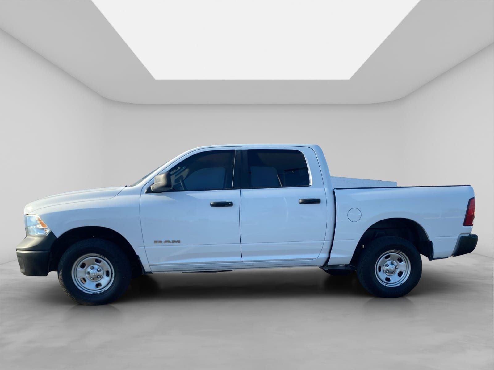 2020 RAM 1500 3.6 V6 Crew Cab SLT At