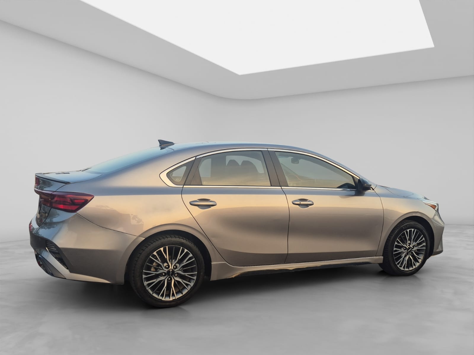 2023 Kia Forte 2.0 GT Line Sedan At