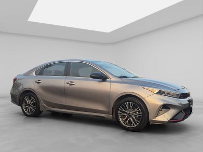 2023 Kia Forte 2.0 GT Line Sedan At