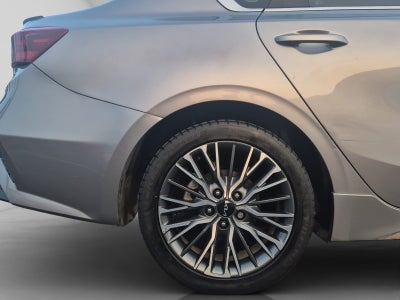 2023 Kia Forte 2.0 GT Line Sedan At