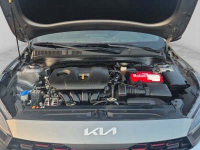 2023 Kia Forte 2.0 GT Line Sedan At