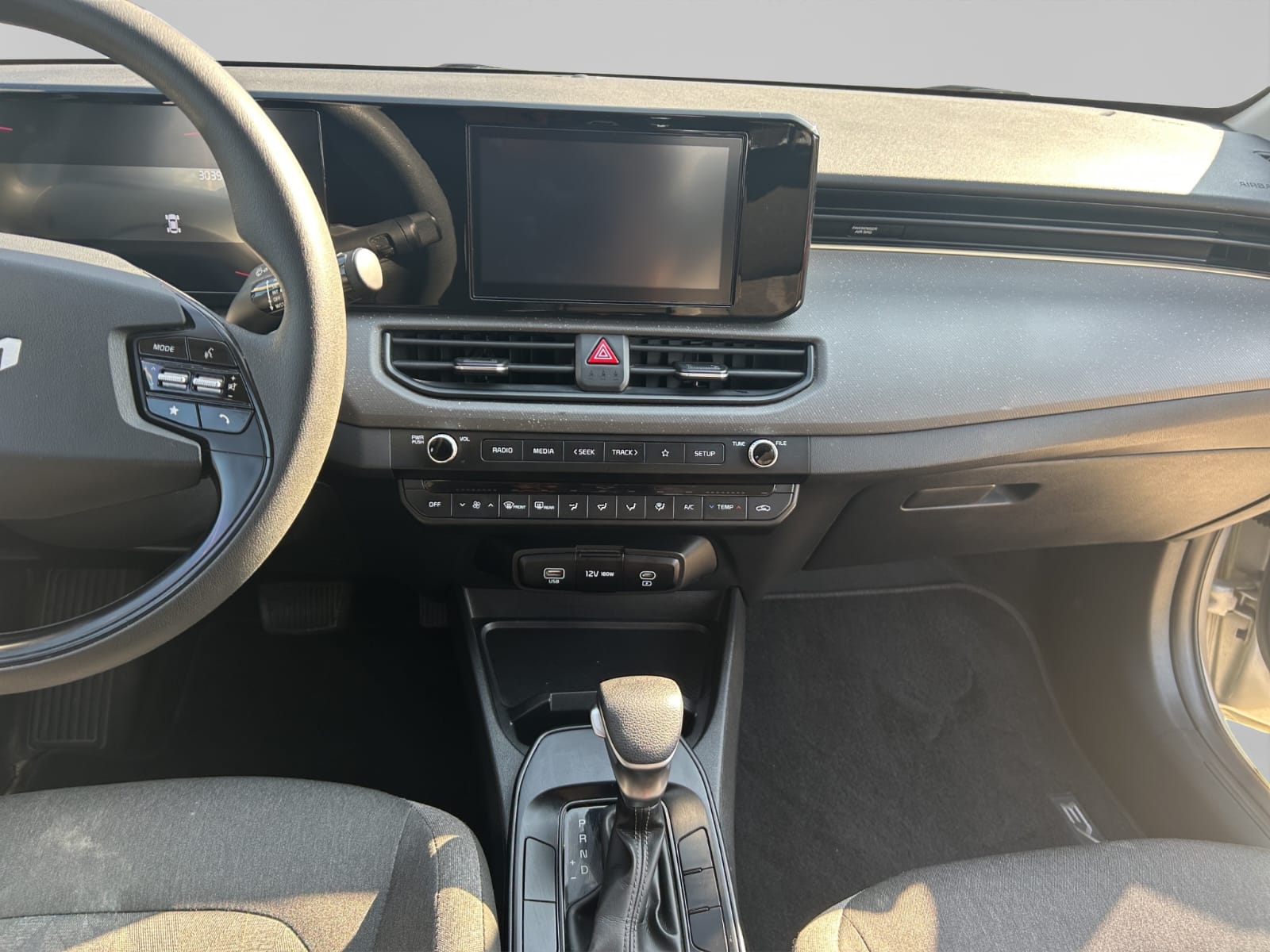 2024 Kia K3 1.6 L At