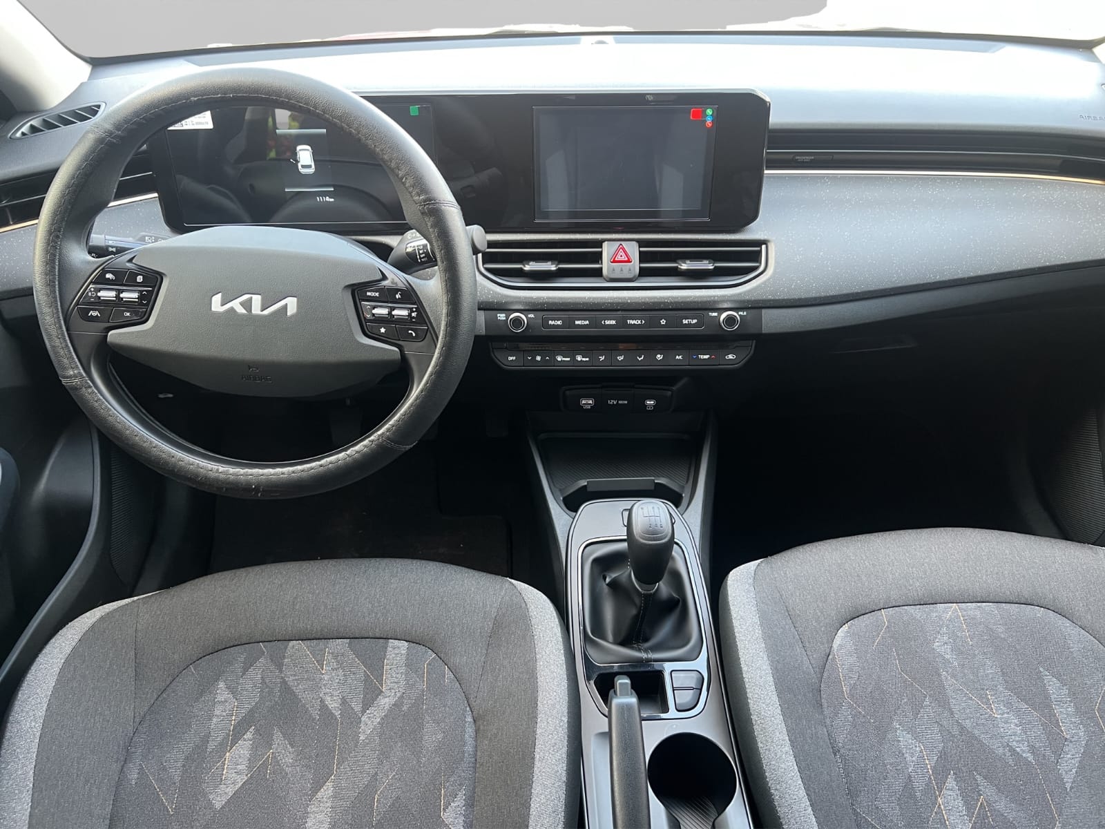2026 Kia K3 1.6 HB Lx Mt