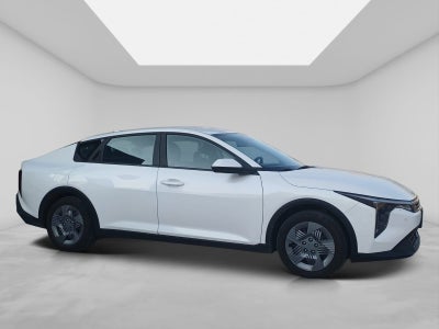2025 Kia K4 2.0 L IVT At