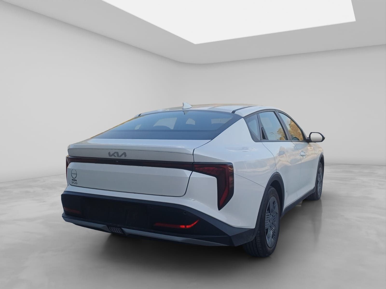 2025 Kia K4 2.0 L IVT At